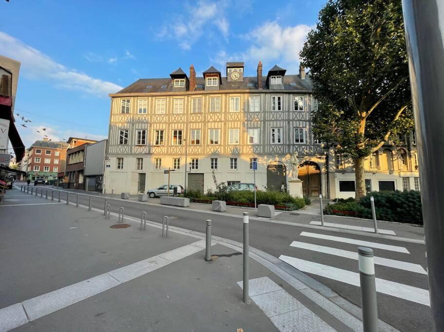 Appartement Le Henri Iv - Vue Cathedrale, Parking Rouen